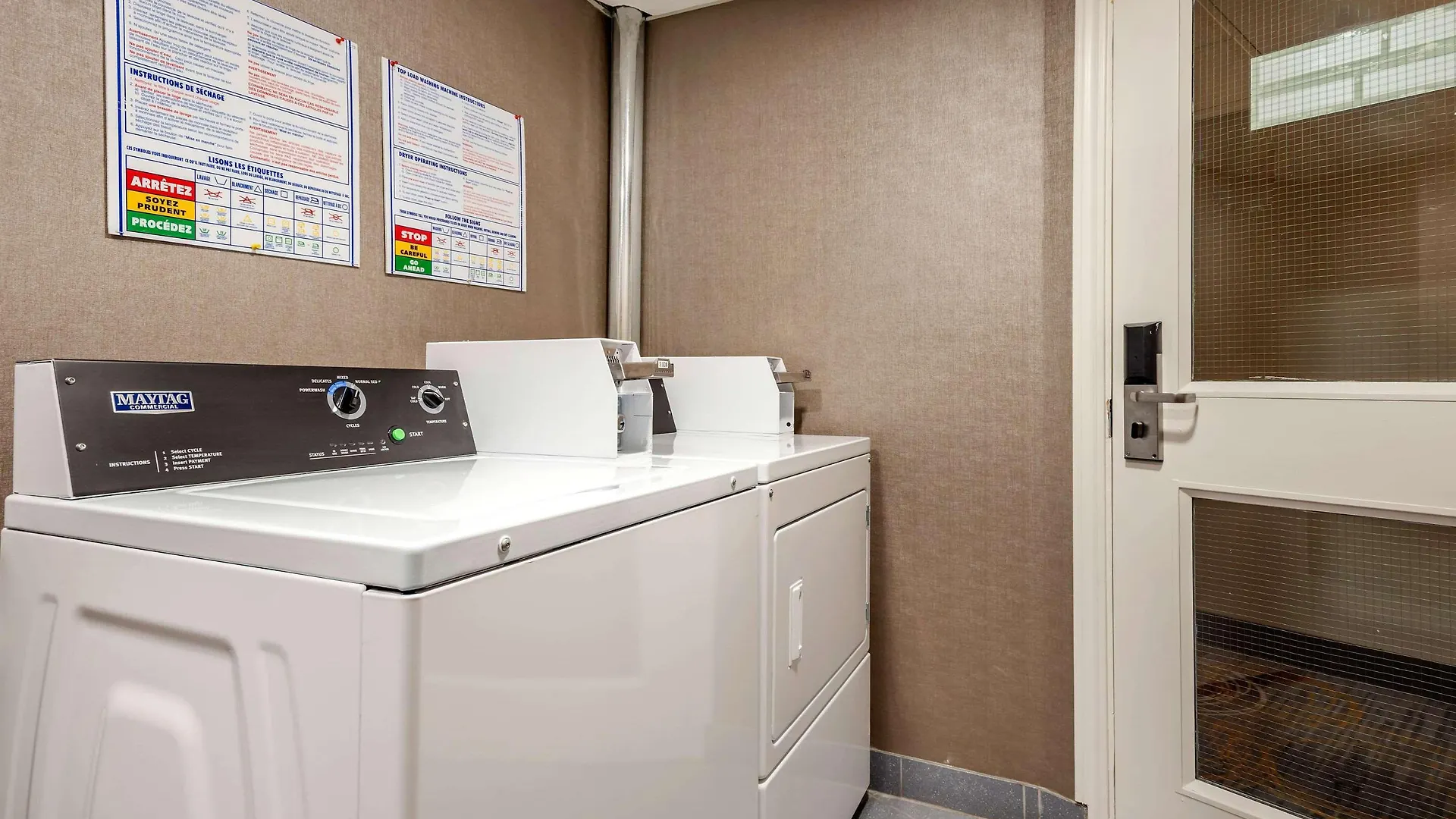 Quality Suites Quebec City Canada