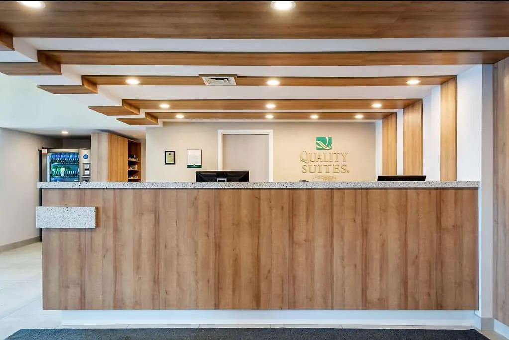 Quality Suites Quebec City
